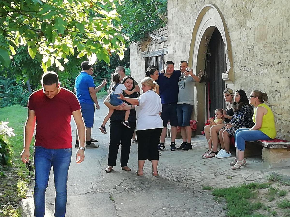 "Pivnica I Smestaj Jovanovic"- Rogljevacke Pivnice Rogljevo Exterior foto
